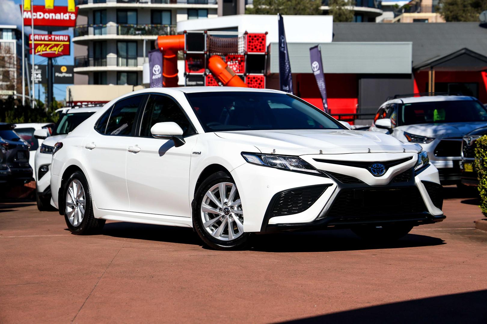 Image of 2022 TOYOTA Camry Hybrid Ascent Sport