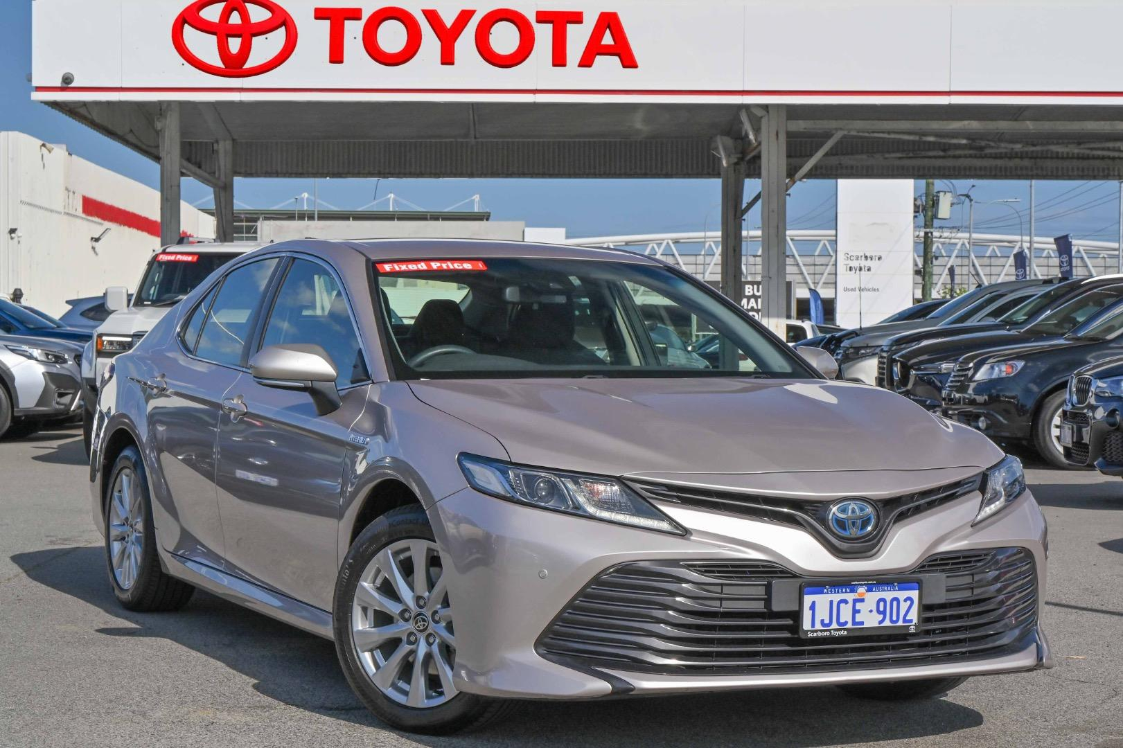 Image of 2020 Toyota Camry Hybrid Ascent