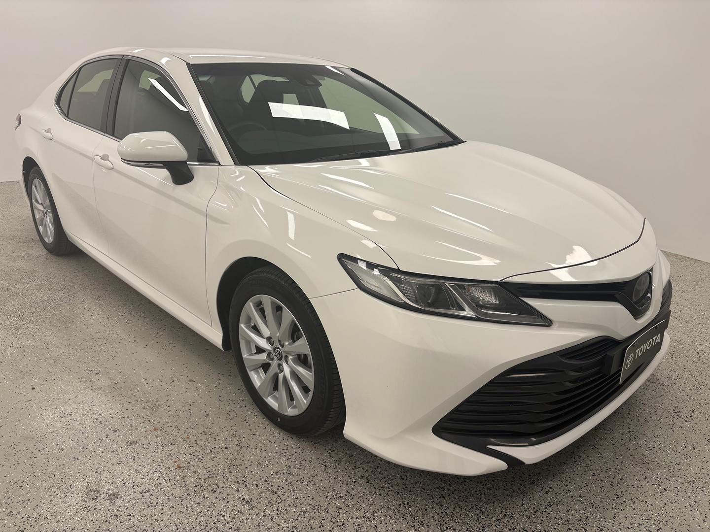Image of 2019 Toyota Camry Ascent
