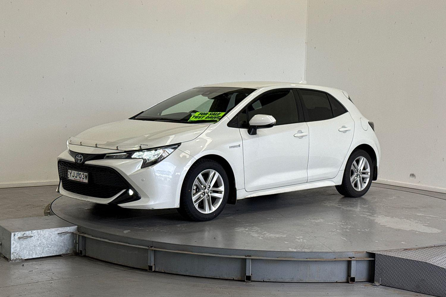 Image of 2019 TOYOTA Corolla Hatch Hybrid SX