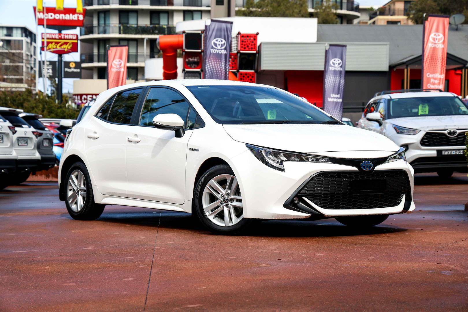 Image of 2018 TOYOTA Corolla Hatch Hybrid SX