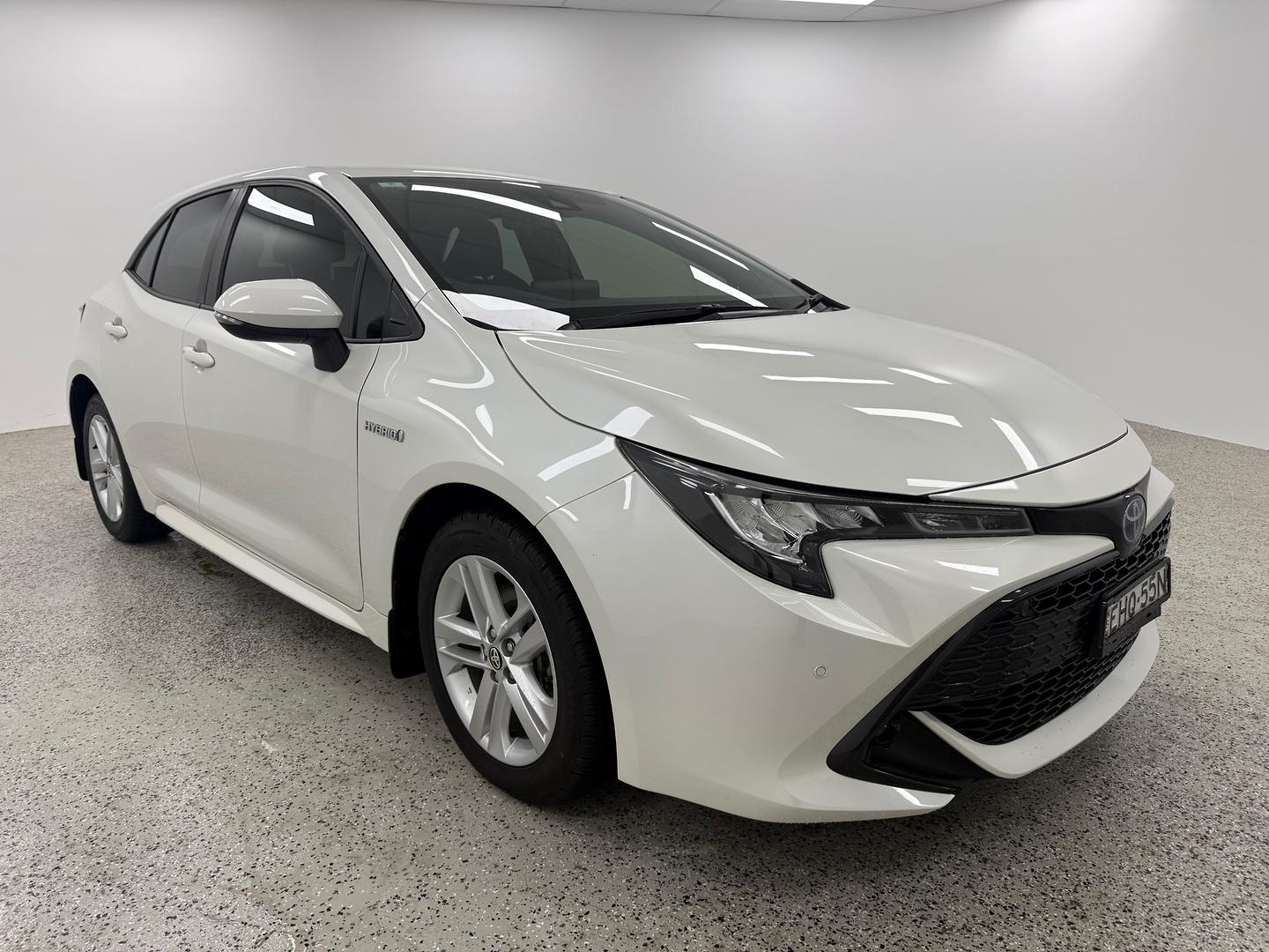 Image of 2020 Toyota Corolla Hatch Hybrid SX