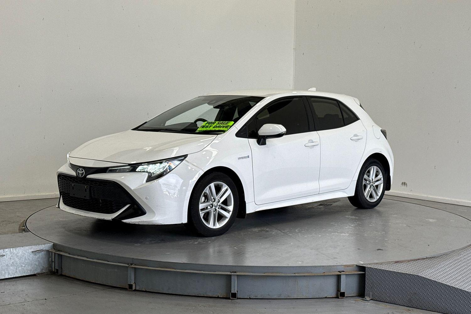 Image of 2022 TOYOTA Corolla Hatch Hybrid Ascent Sport