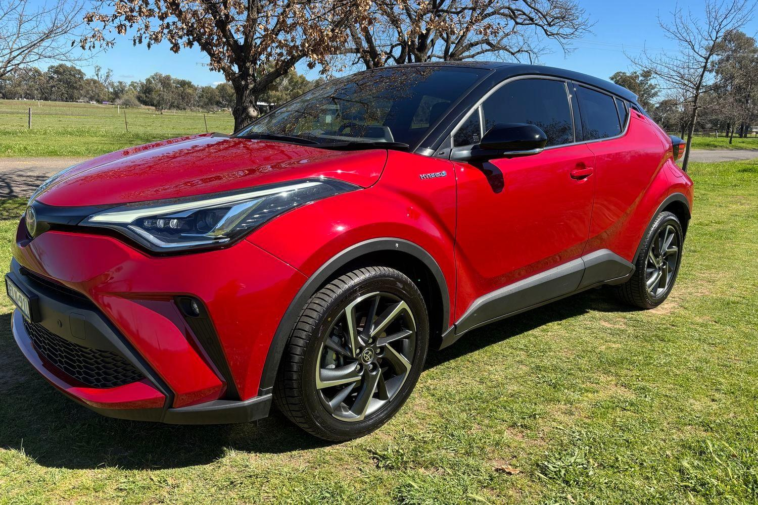 Image of 2020 Toyota C-HR Hybrid Koba 2WD