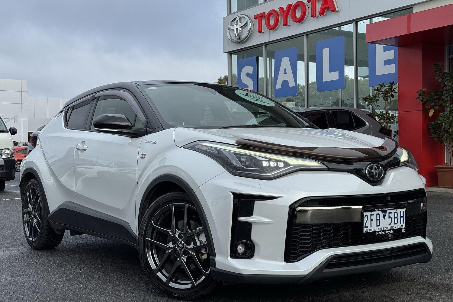 Image of 2022 Toyota C-HR Hybrid GR-S