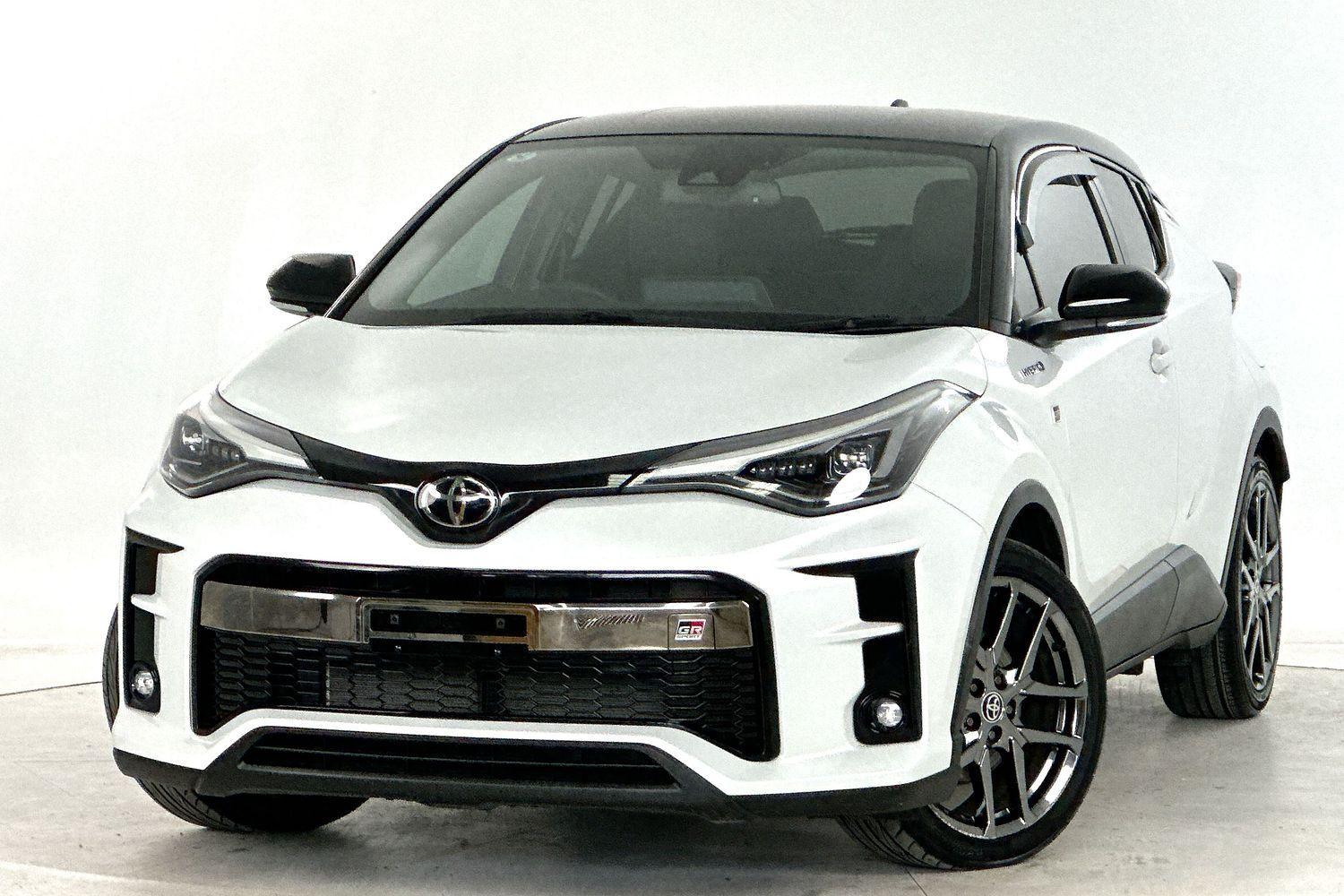 Image of 2022 Toyota CHR HYBRID GR-S