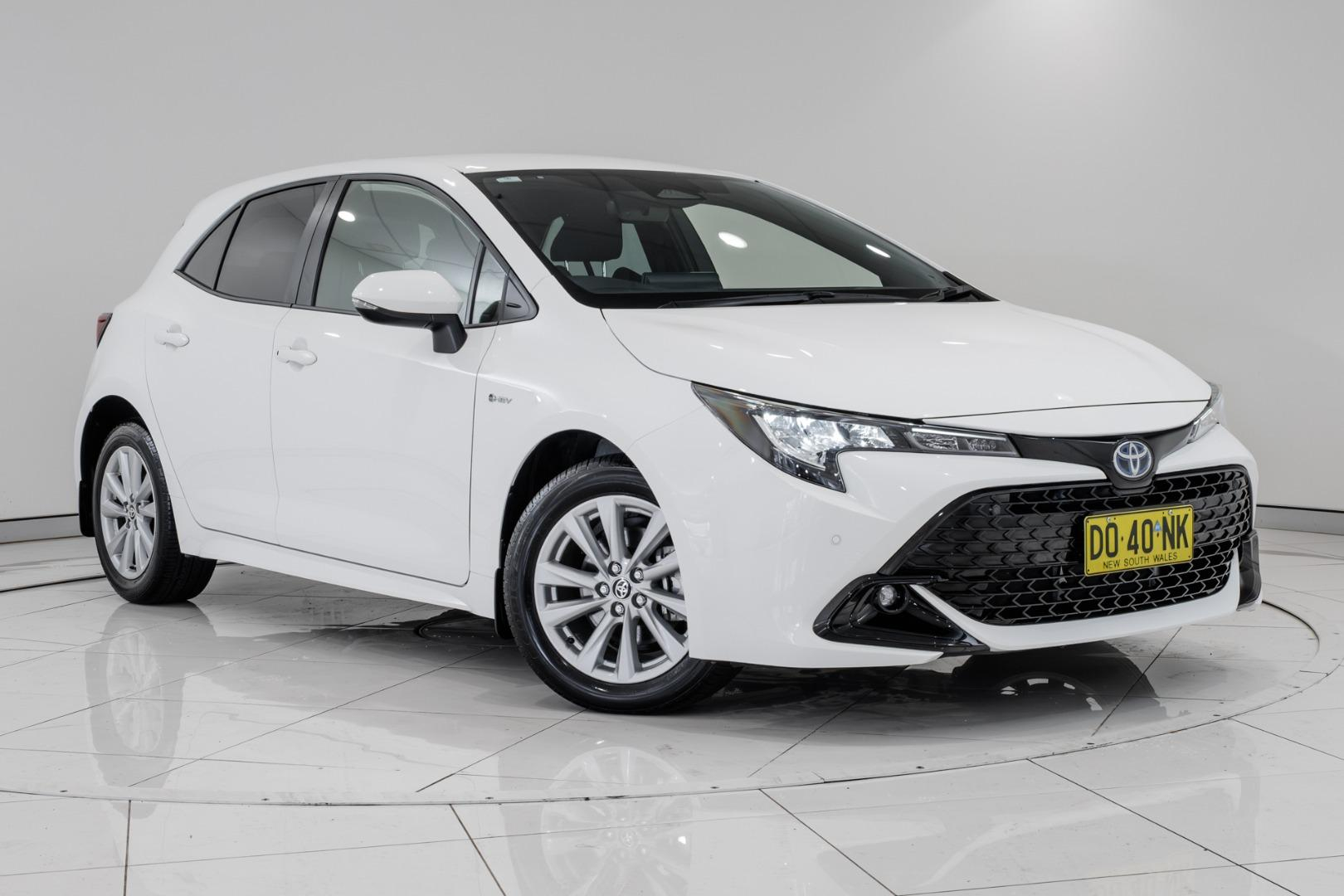 Image of 2025 Toyota COROLLA SX
