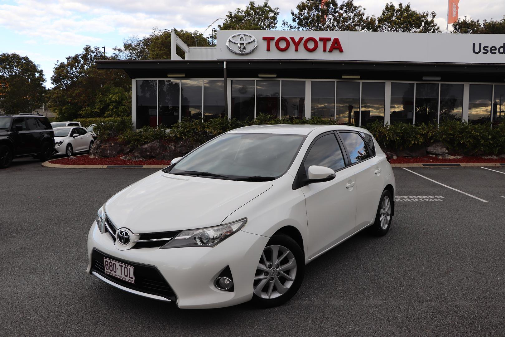 Image of 2013 Toyota COROLLA Ascent Sport
