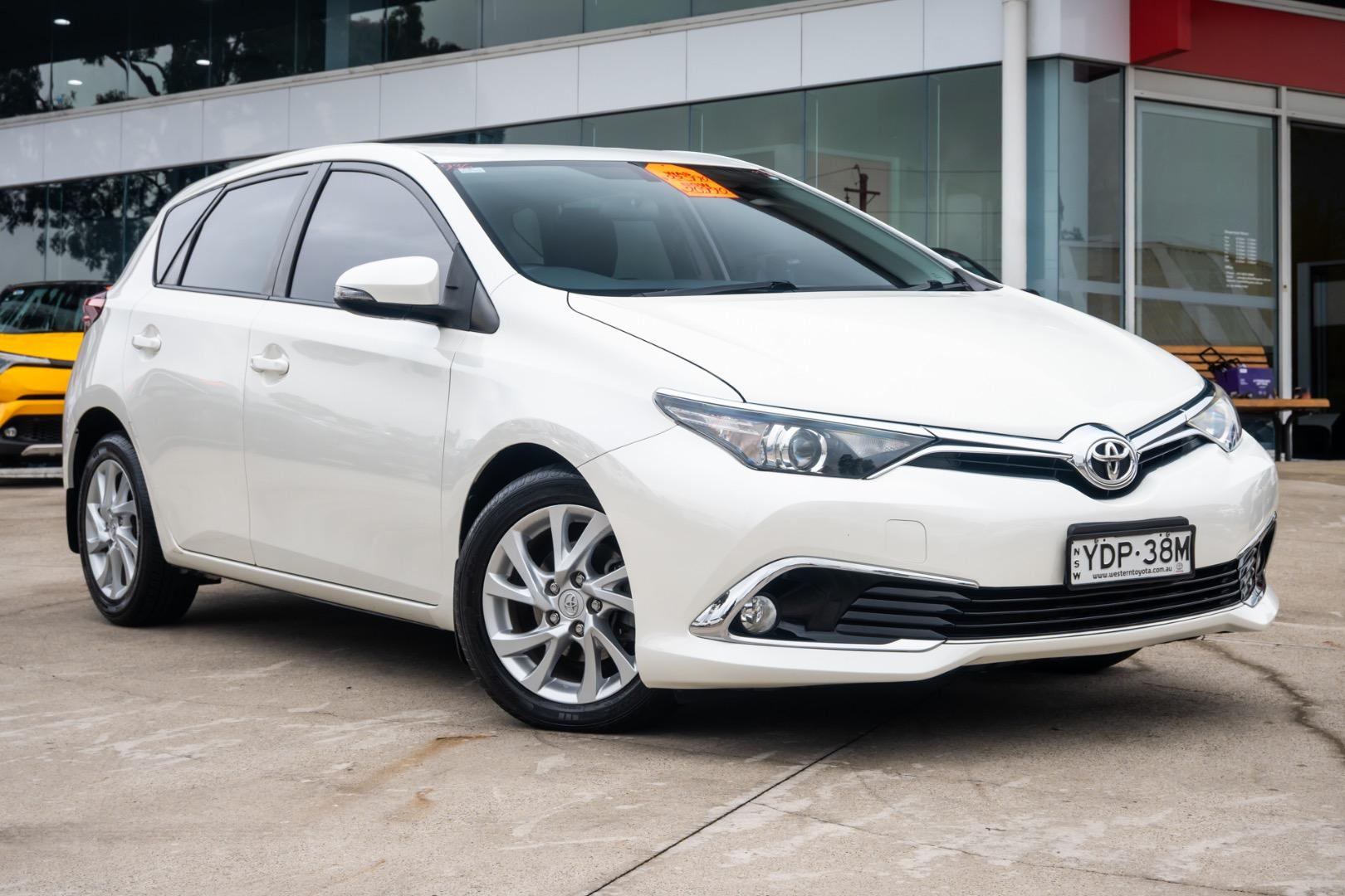 Image of 2016 Toyota Corolla Ascent Sport