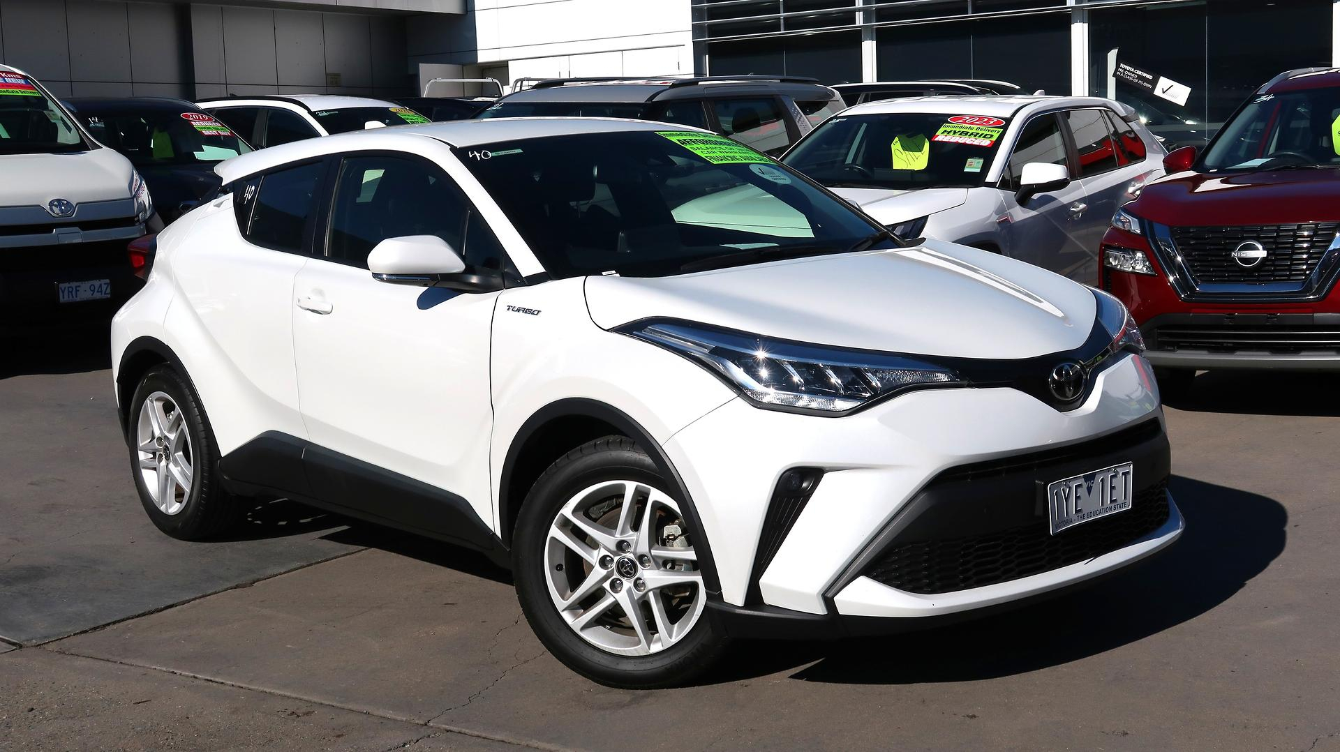 Image of 2023 Toyota CH-R GXL-2WD