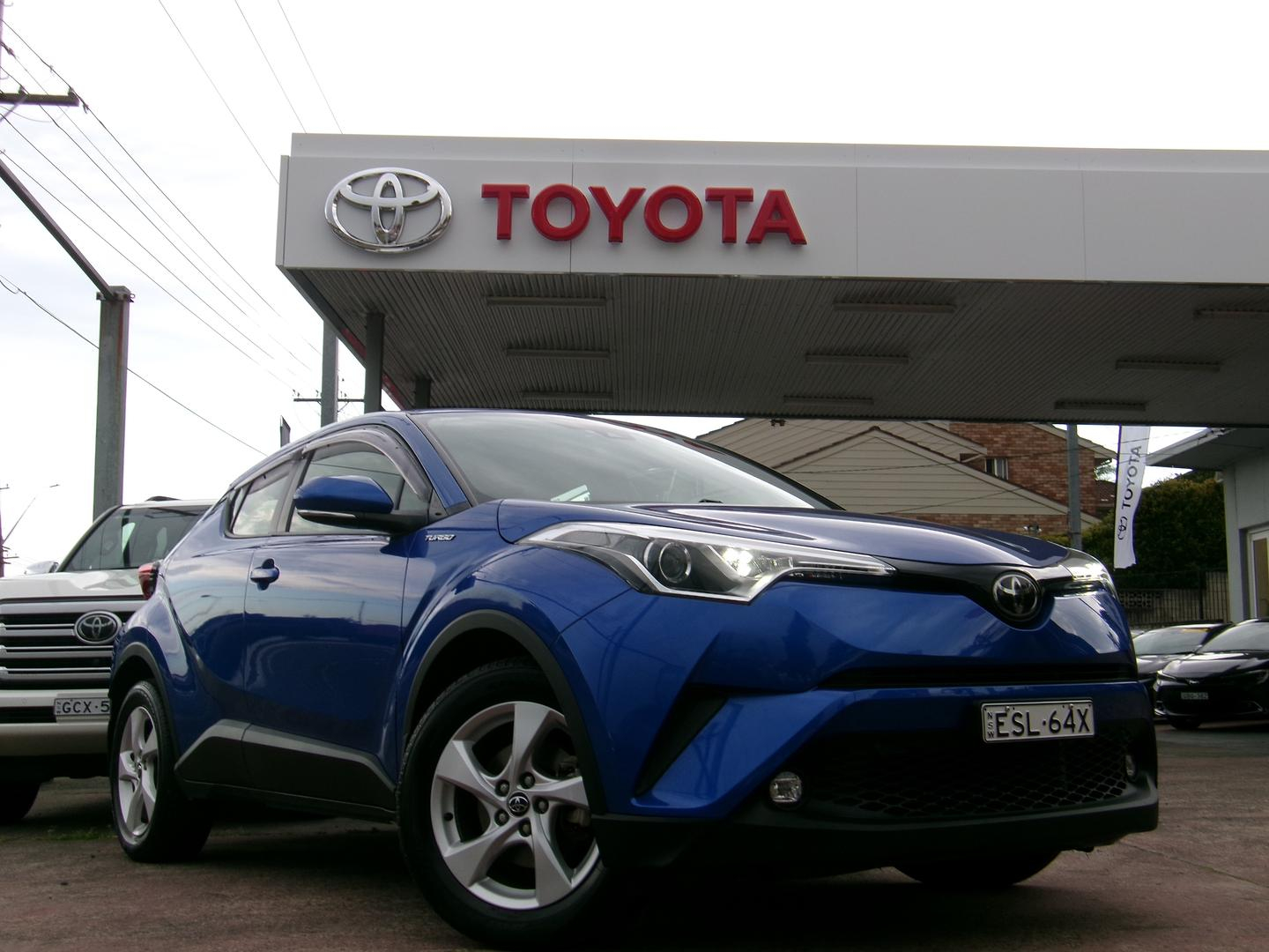 Image of 2019 Toyota CH-R Standard AWD