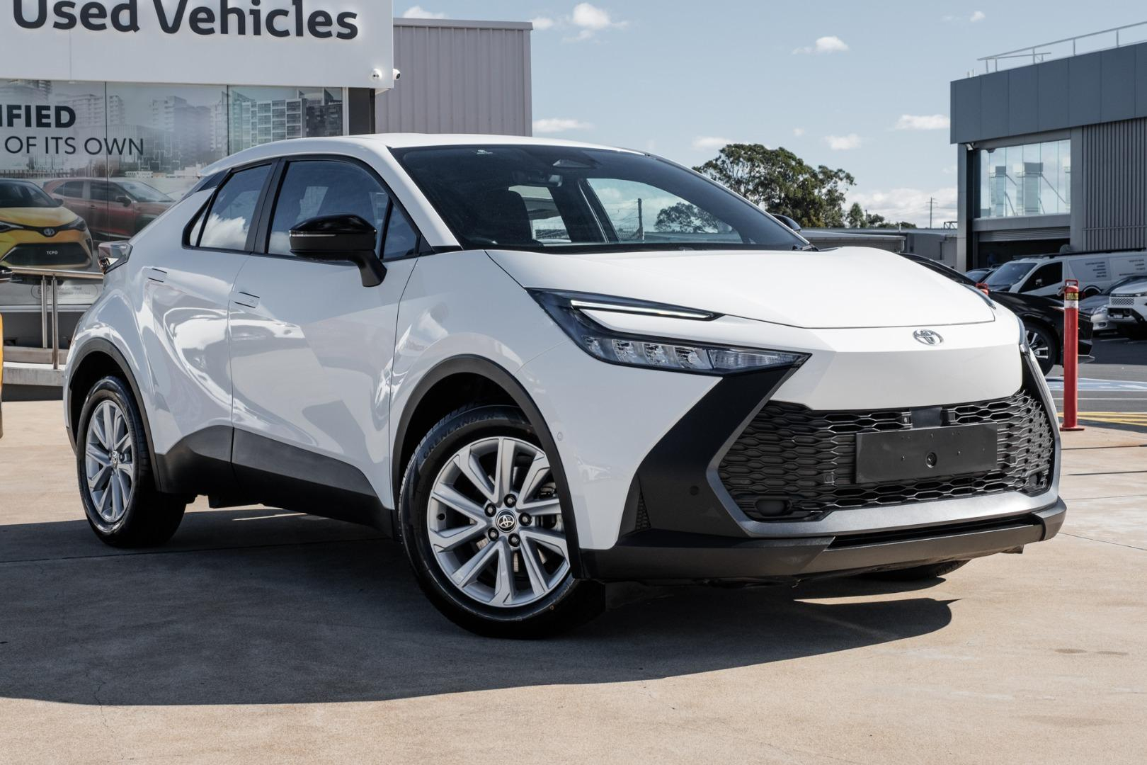 Image of 2024 Toyota C-HR Hybrid GXL-2WD
