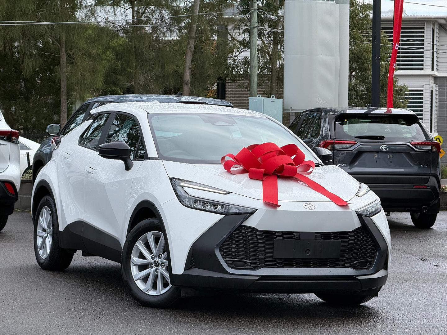 Image of 2024 Toyota C-HR Hybrid GXL-2WD