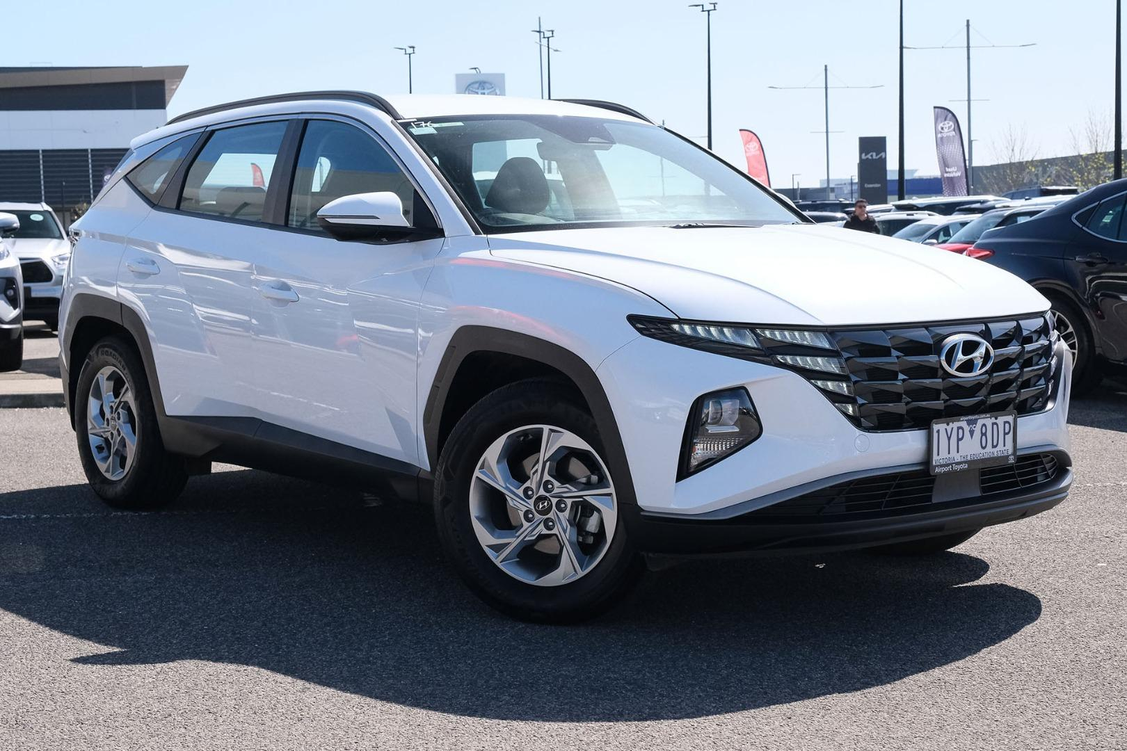 Image of 2023 HYUNDAI TUCSON Base