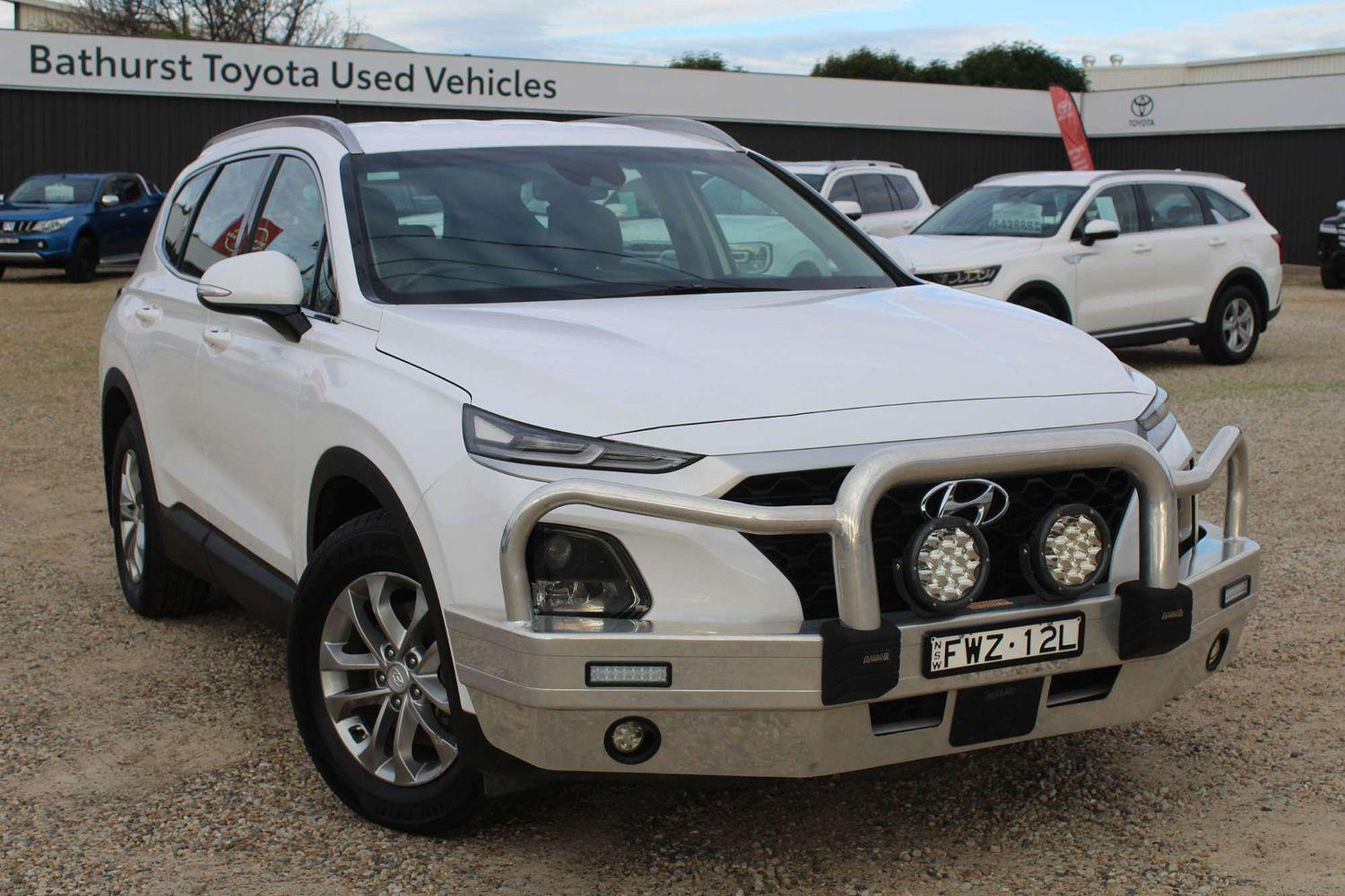 Image of 2020 HYUNDAI SANTA FE Active