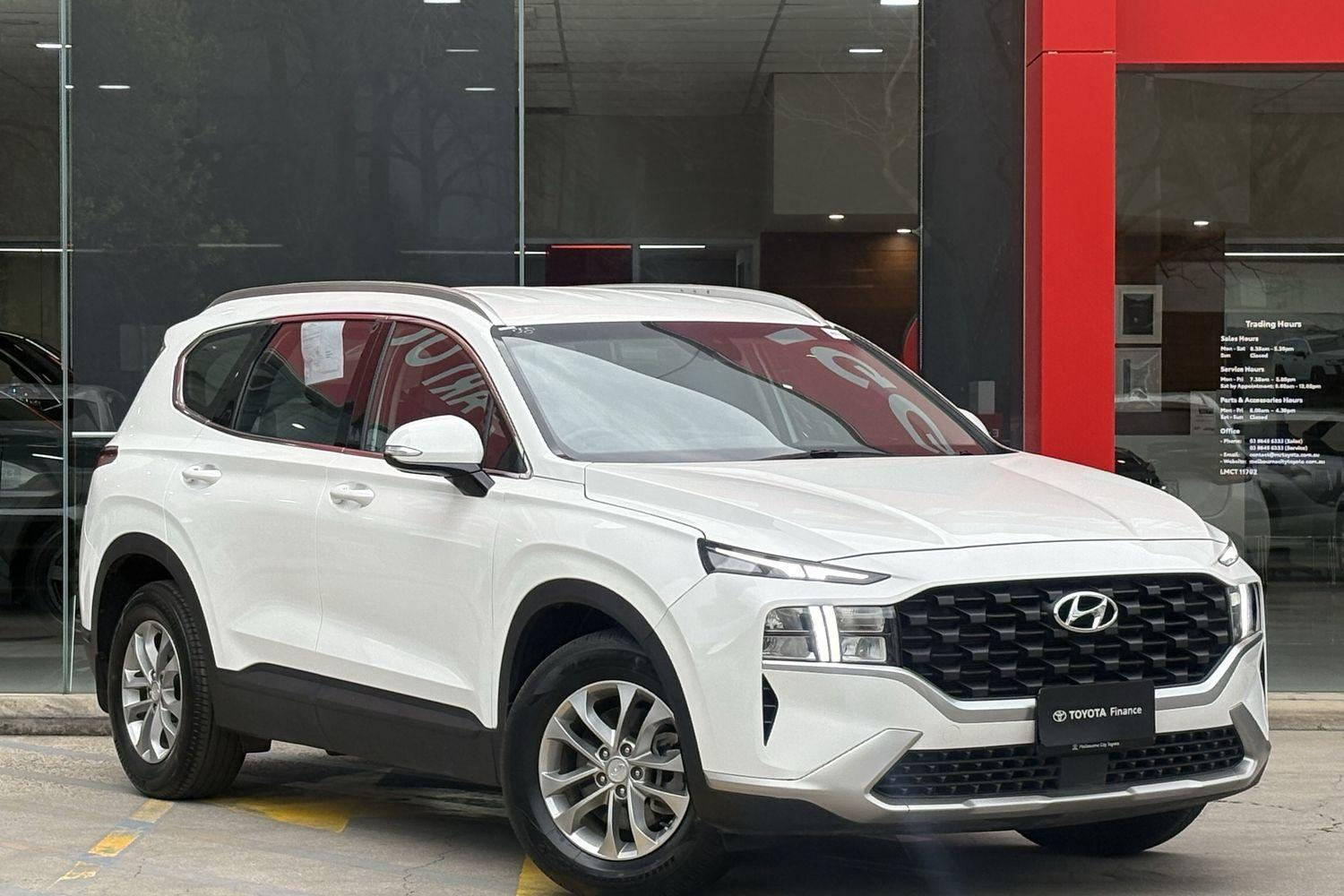 Image of 2023 Hyundai SANTA FE Base