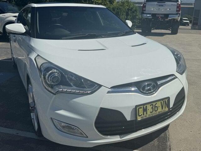 Image of 2013 Hyundai VELOSTER +
