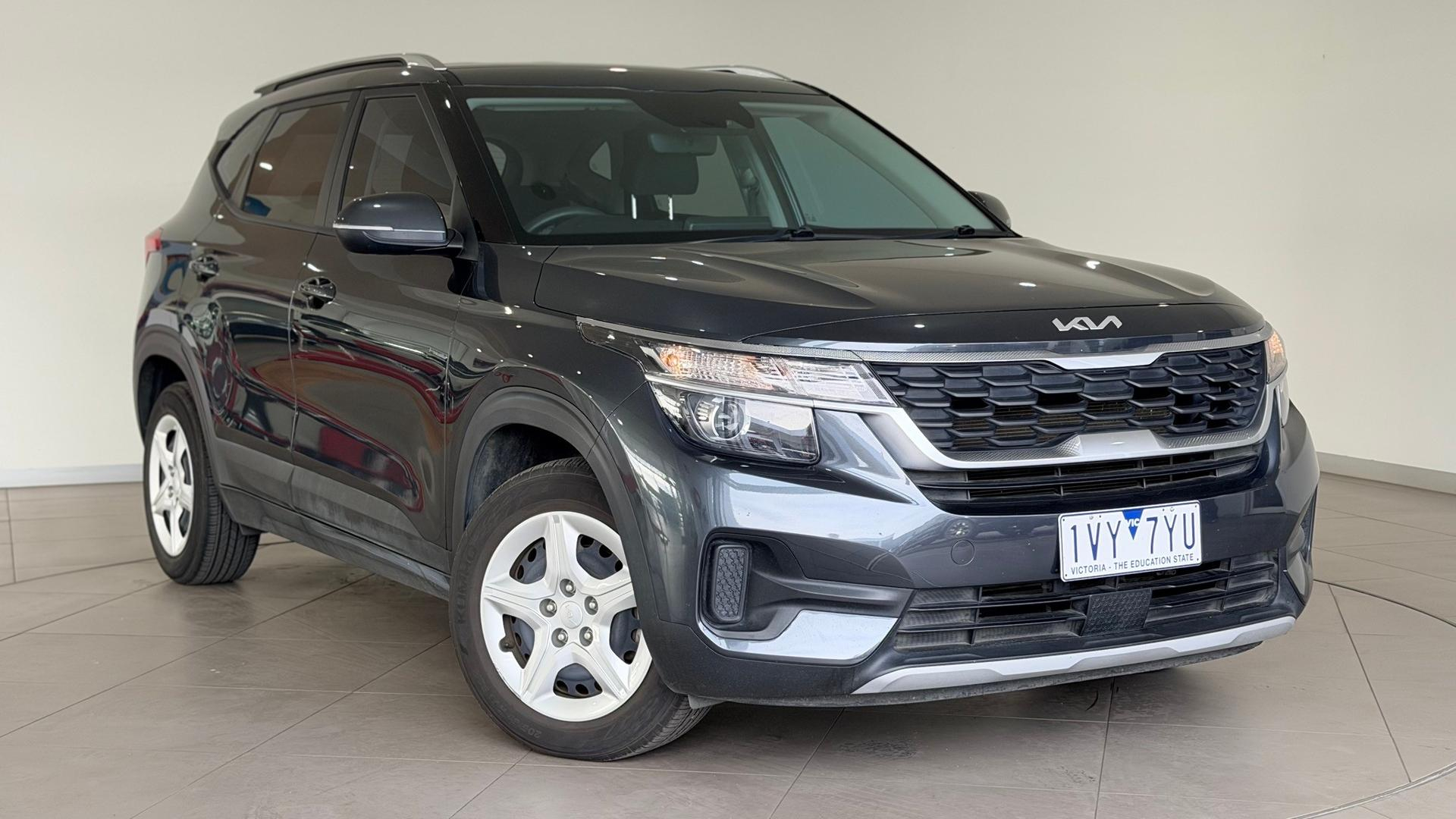 Image of 2022 KIA SELTOS S