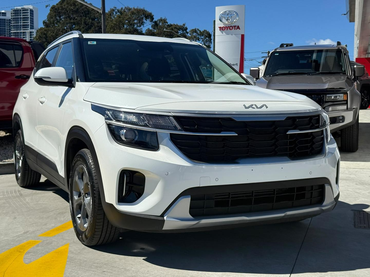 Image of 2025 Kia SELTOS S