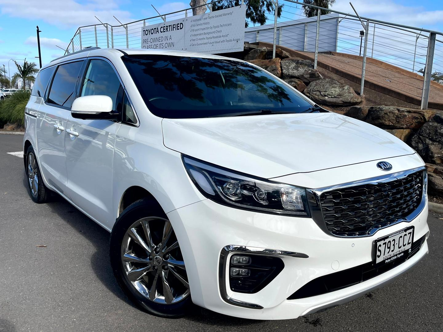 Image of 2019 KIA CARNIVAL Platinum