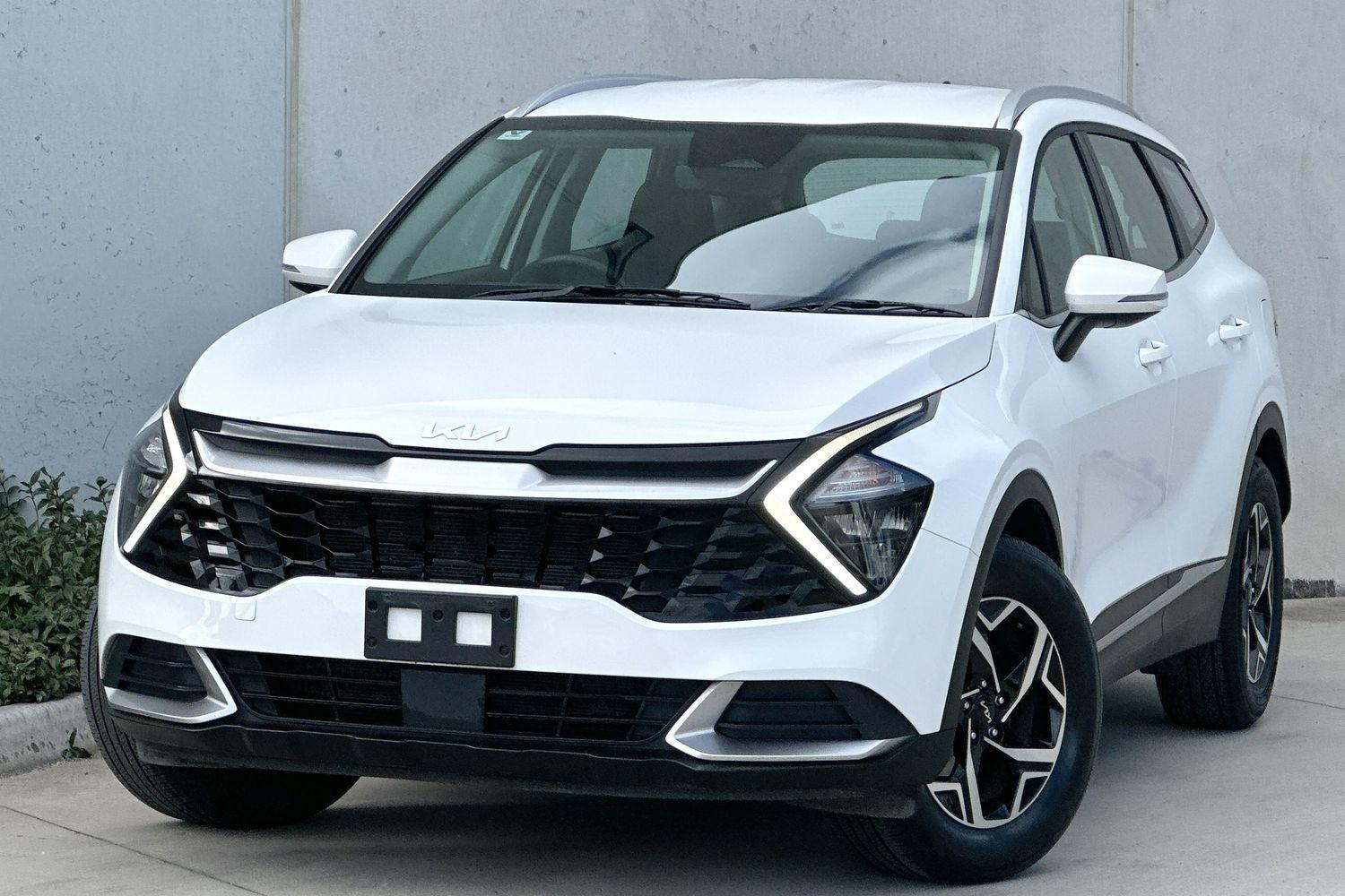 Image of 2024 KIA SPORTAGE S