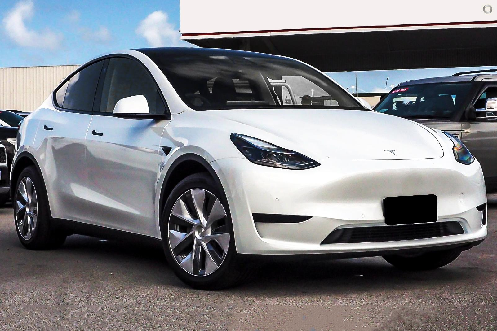 Image of 2023 TESLA MODEL Y Rear-Wheel Drive