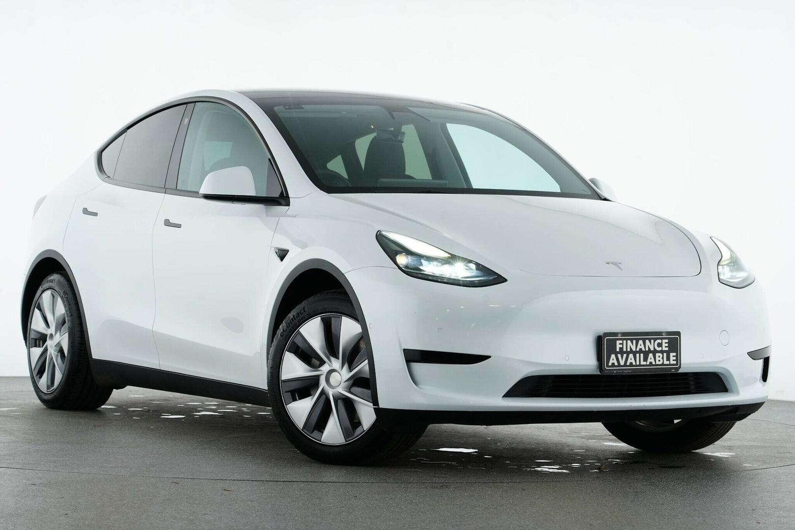 Image of 2023 TESLA MODEL Y Rear-Wheel Drive