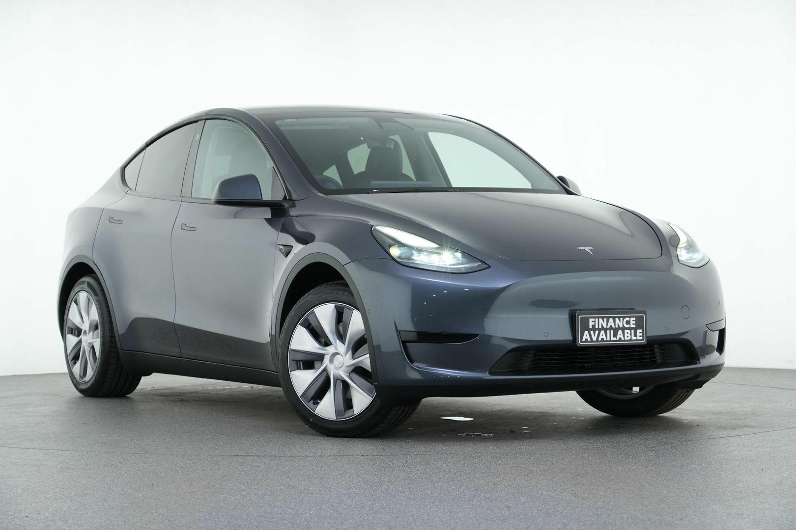 Image of 2024 TESLA MODEL Y Rear-Wheel Drive