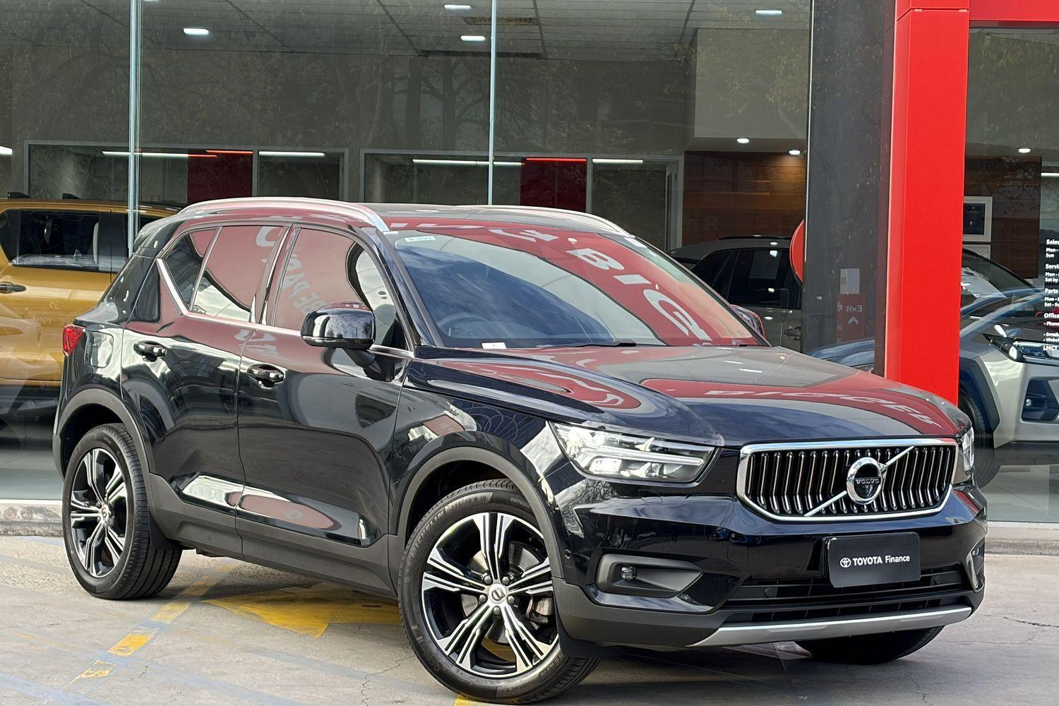 Image of 2021 VOLVO XC40 T4 Inscription