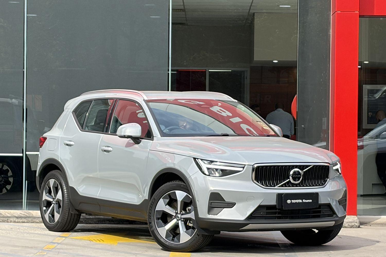 Image of 2024 VOLVO XC40 Plus B4