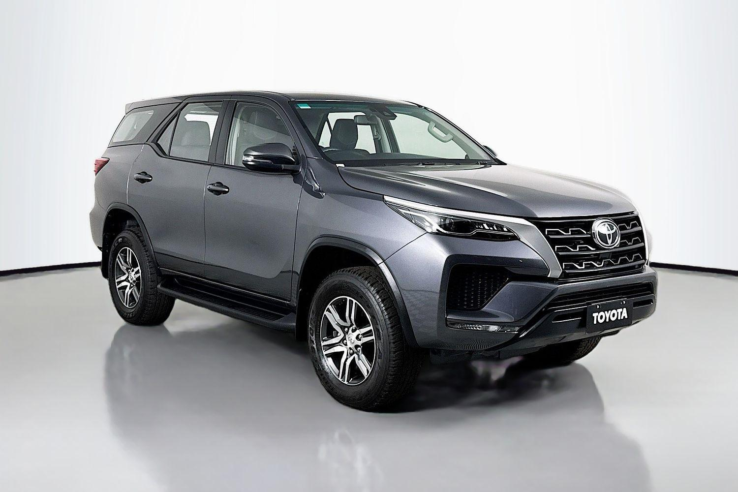 Image of 2023 Toyota FORTUNER GX