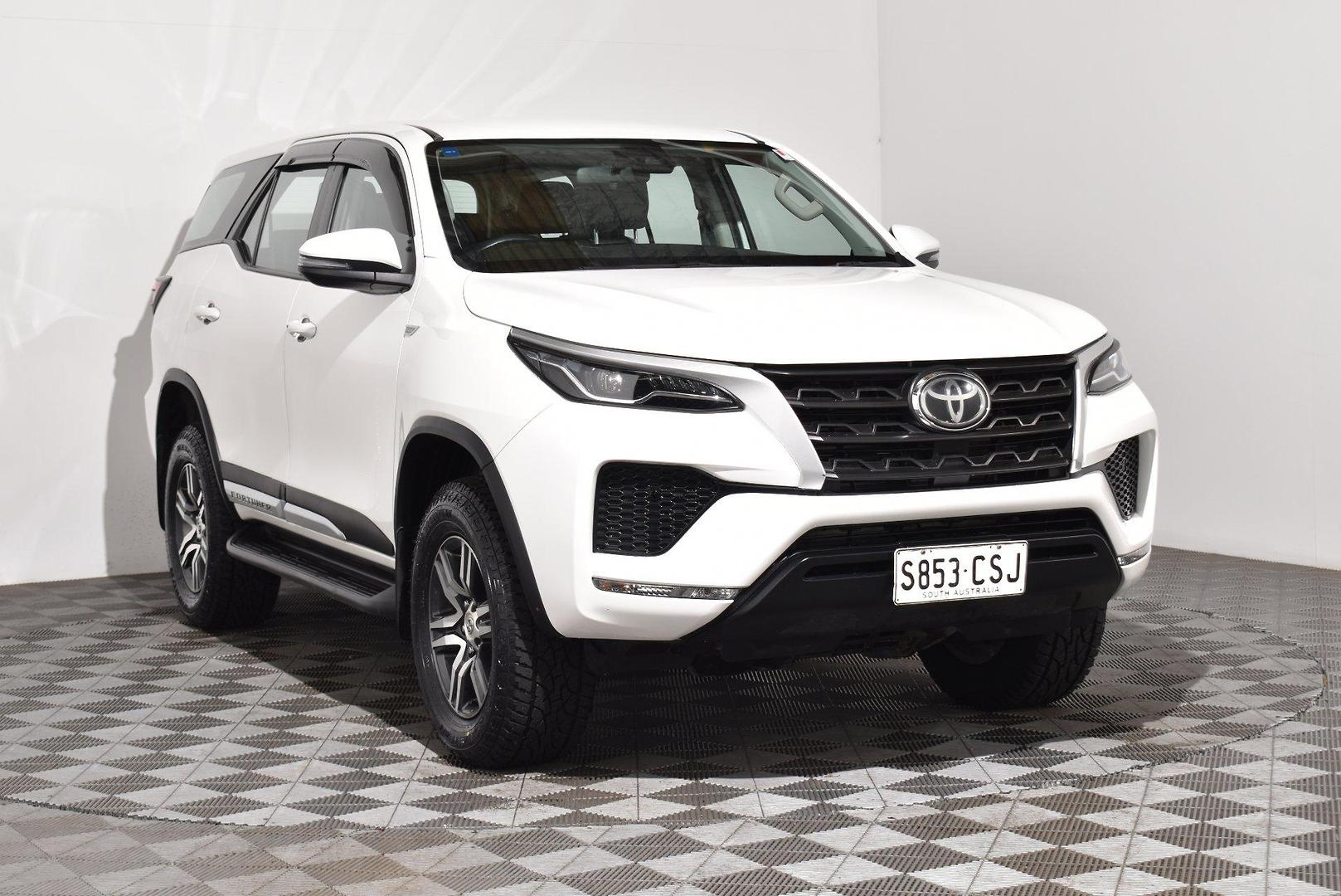 Image of 2022 Toyota Fortuner GX