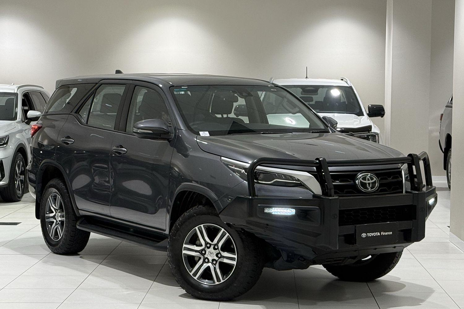 Image of 2022 Toyota Fortuner GX