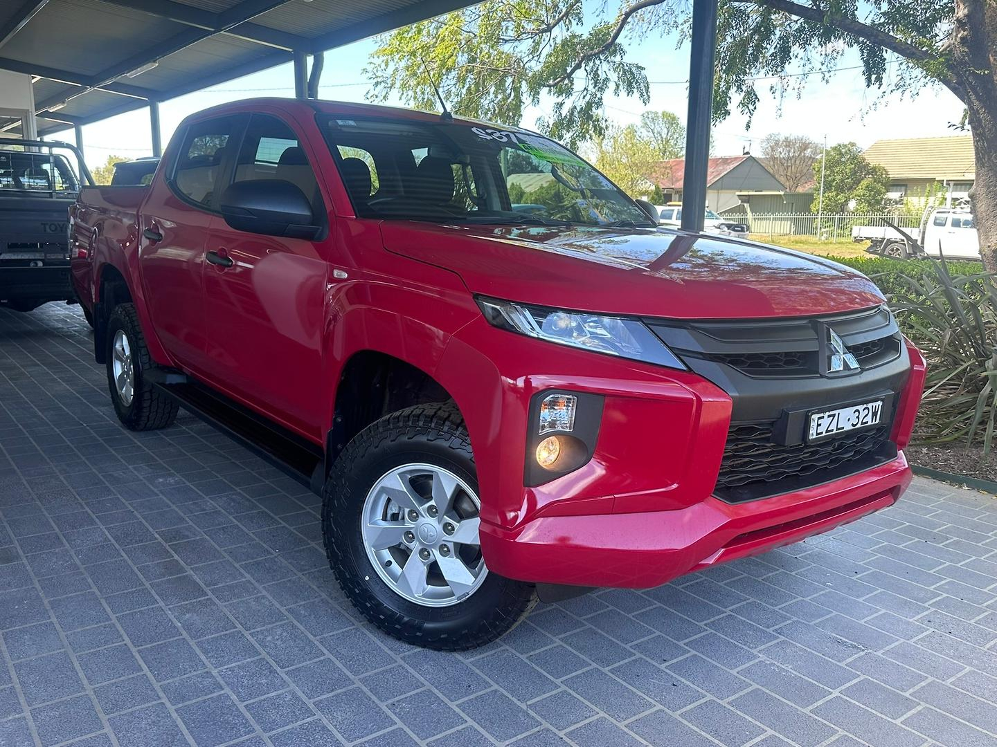 Image of 2023 MITSUBISHI TRITON GLX+