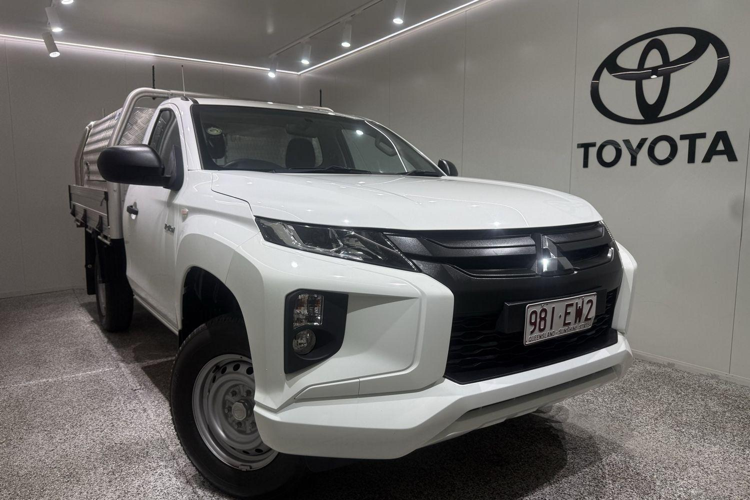 Image of 2022 MITSUBISHI TRITON GLX