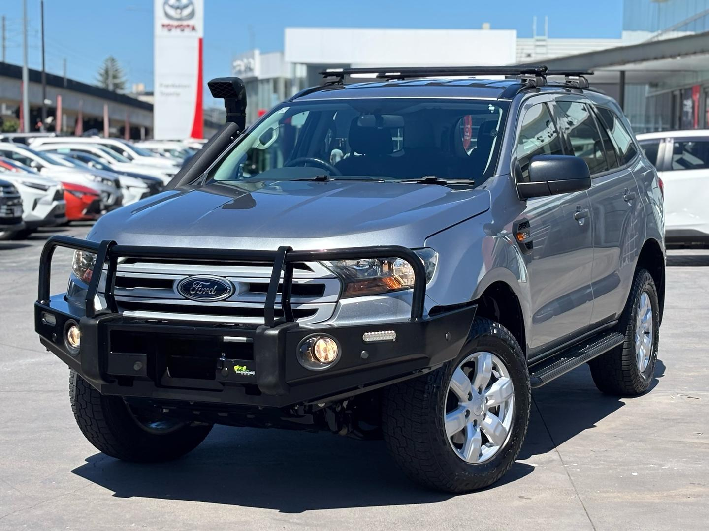 Image of 2016 FORD EVEREST Ambiente