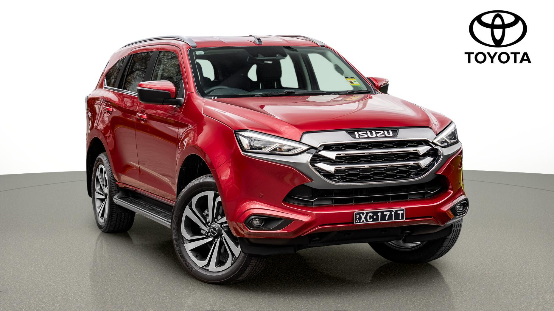 Image of 2022 Isuzu MU-X LS-T