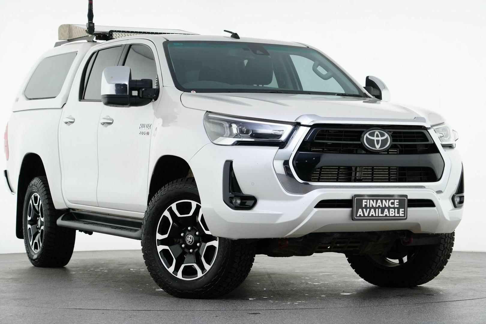 Image of 2020 Toyota Hilux 4x4 SR5