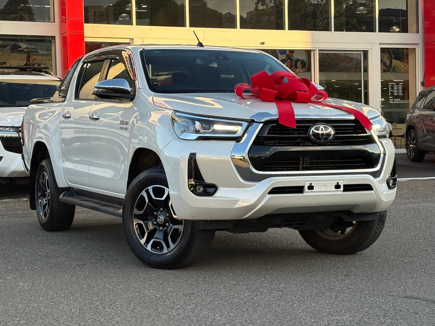 Image of 2021 Toyota HILUX SR5