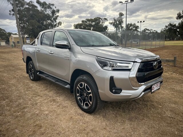 Image of 2022 Toyota Hilux SR5