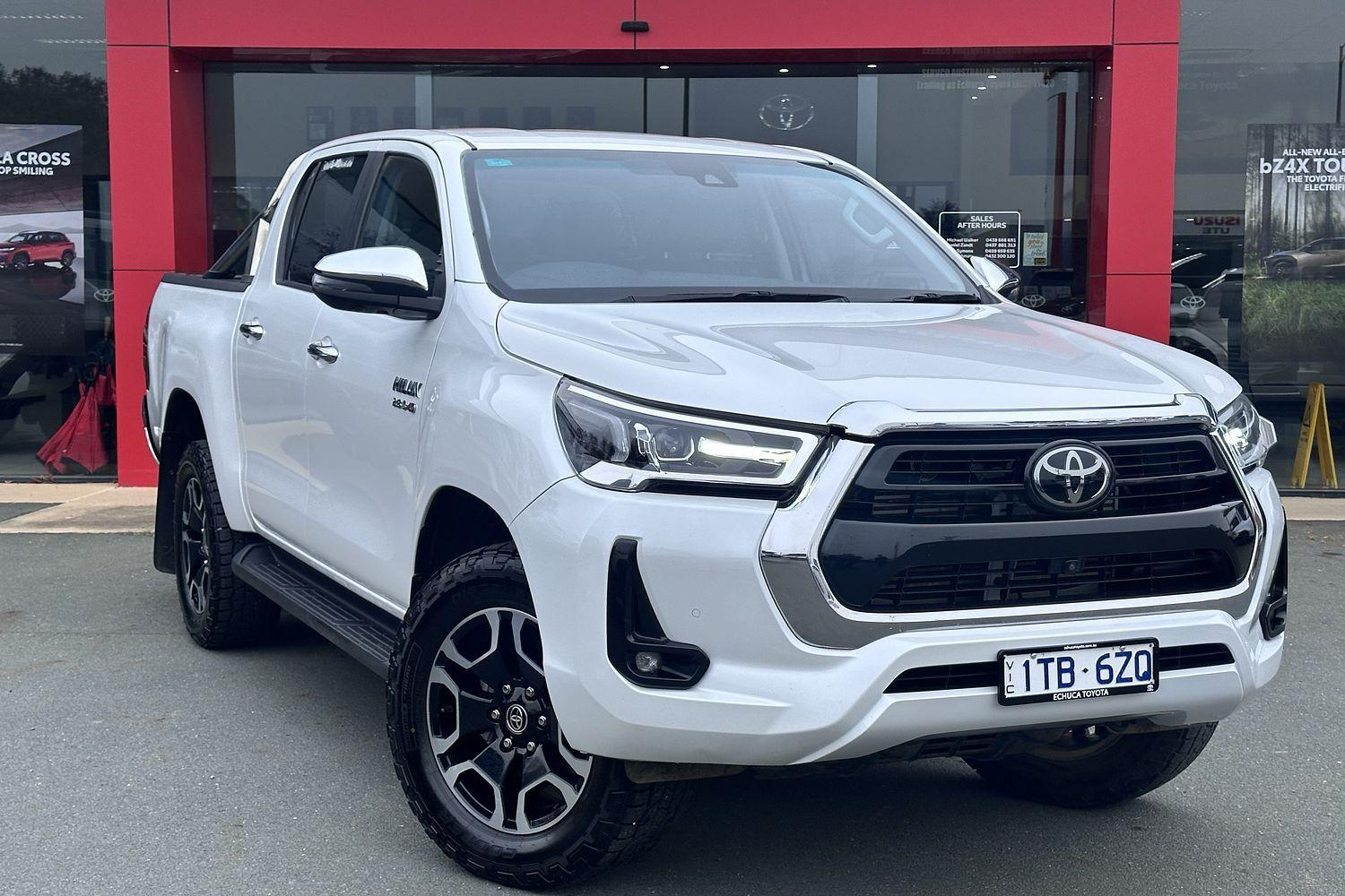 Image of 2023 Toyota Hilux SR5