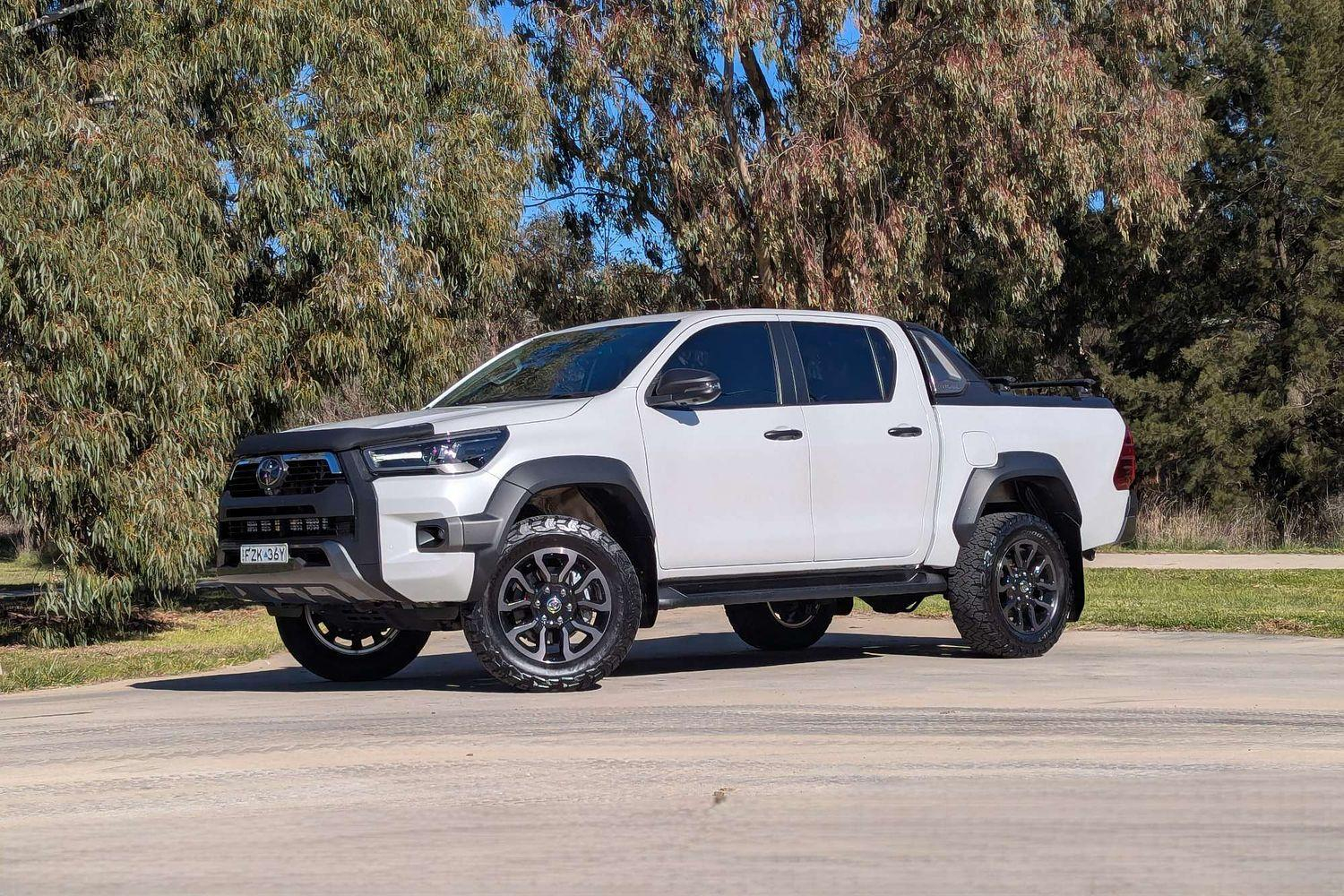 Image of 2023 Toyota Hilux Rogue