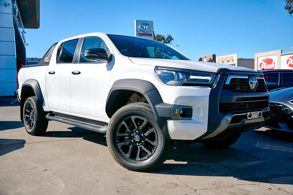Image of 2023 Toyota HILUX Rogue