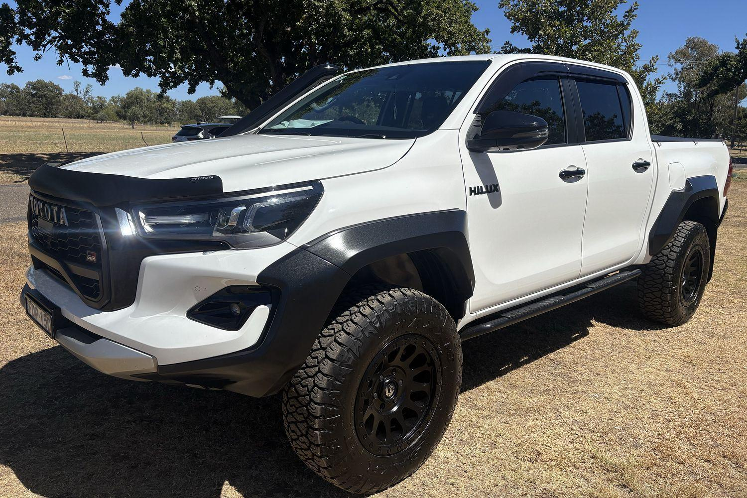 Image of 2023 Toyota Hilux 4x4 GR-S