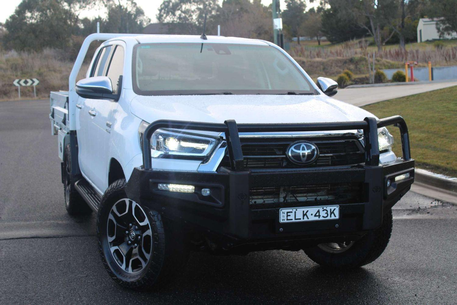 Image of 2020 Toyota Hilux SR5