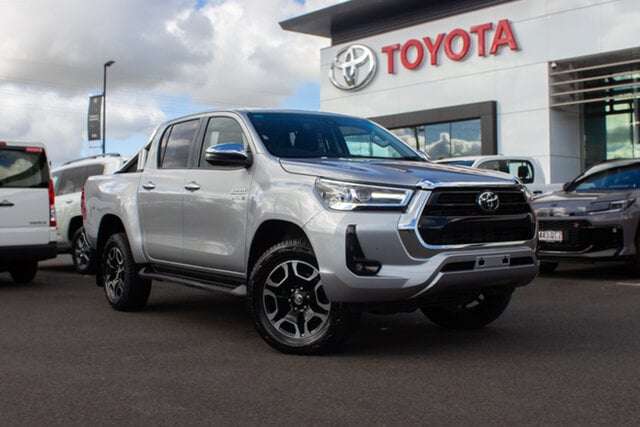 Image of 2021 Toyota Hilux SR5