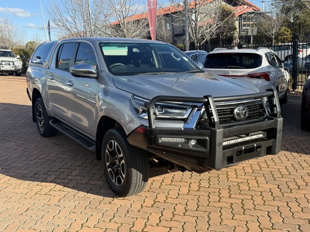 Image of 2022 Toyota Hilux 4x4 SR5
