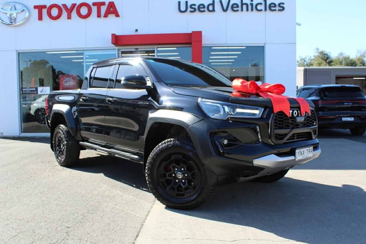 Image of 2024 Toyota Hilux 4x4 GR-S