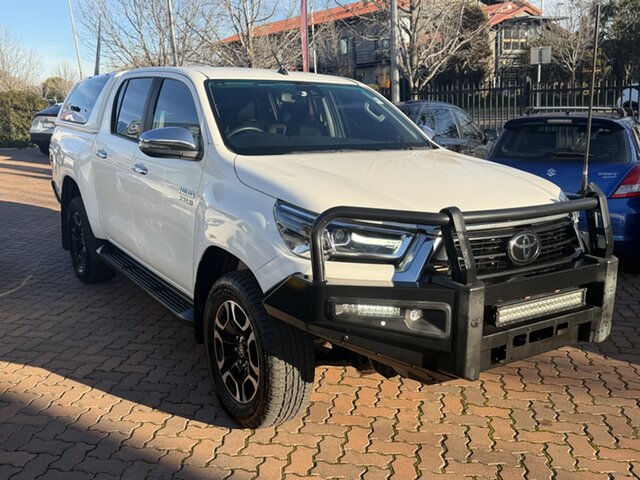 Image of 2020 Toyota Hilux 4x4 SR5