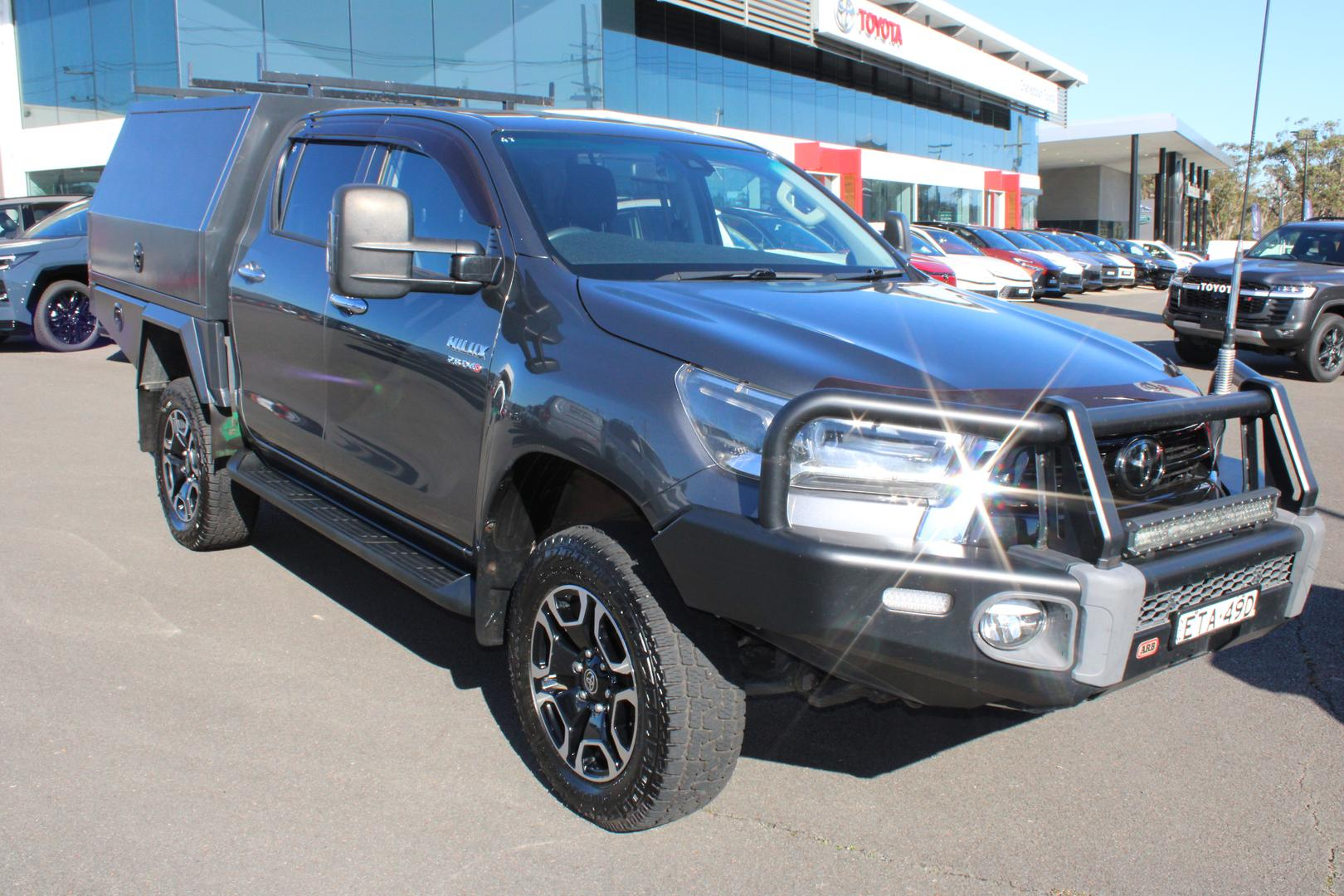 Image of 2021 Toyota Hilux SR5